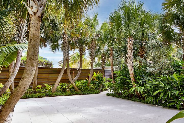 The Sarasota Modern a Tribute Portfolio Hotel