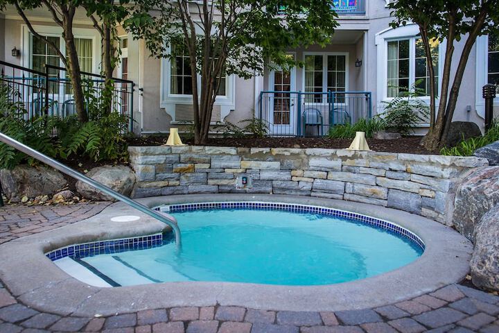 Pool 14 of 81