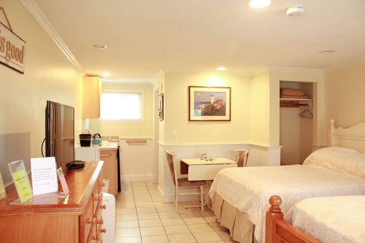 Room 75 of 230