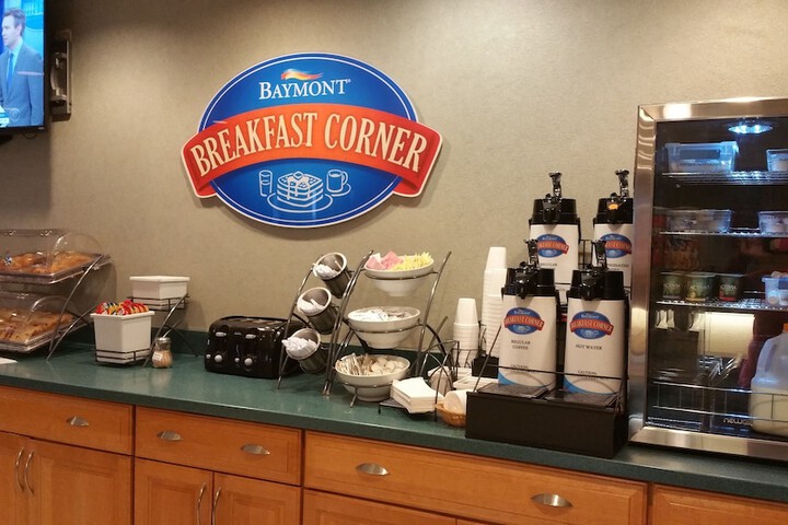 Breakfast/Coffee Service 40 of 52