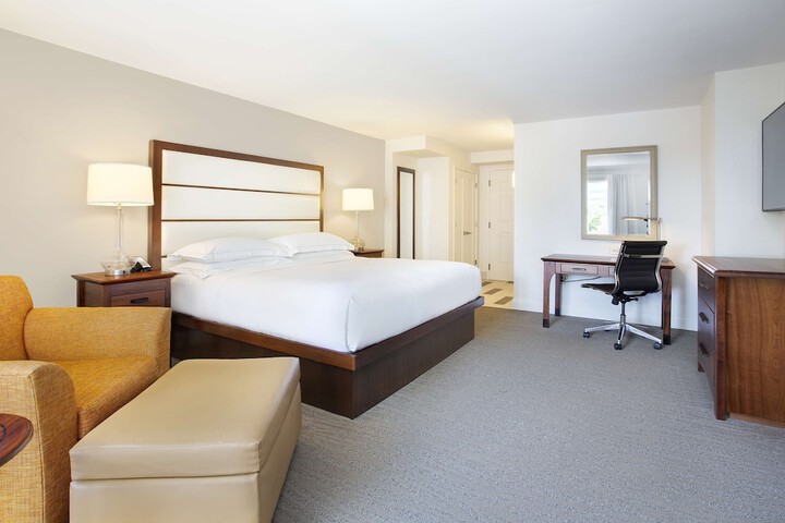 Room 8 of 50