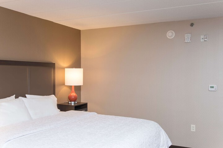 Room 20 of 40