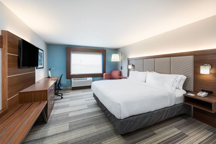 Room 21 of 36