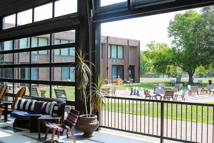 The Highlander Hotel Iowa City an Ascend Collection Hotel