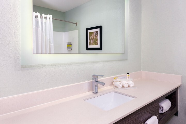 Holiday Inn Express & Suites Naples North - Bonita Springs by IHG