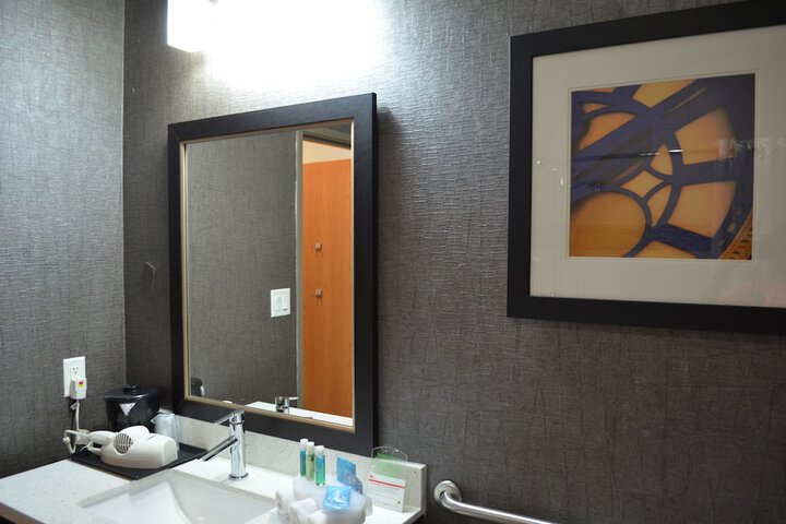 Room 23 of 55