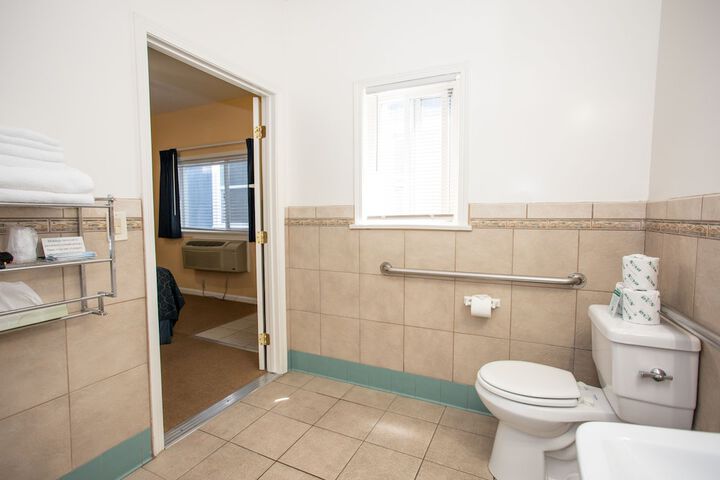 Room 8 of 51