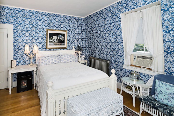 Room 26 of 88