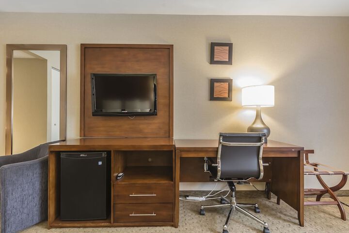 Room 22 of 42