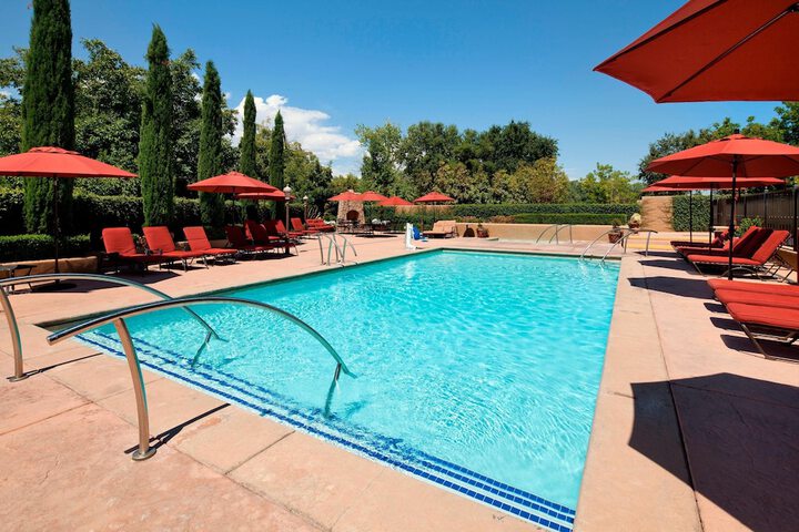 Pool 6 of 84