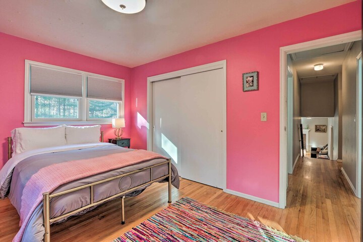 Family-friendly Woodbury Home With Yard + Deck!