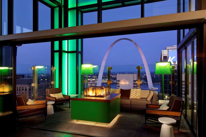 Hilton St. Louis at the Ballpark