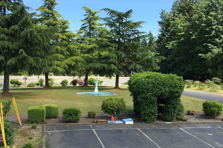 Hotel View 90 of 101