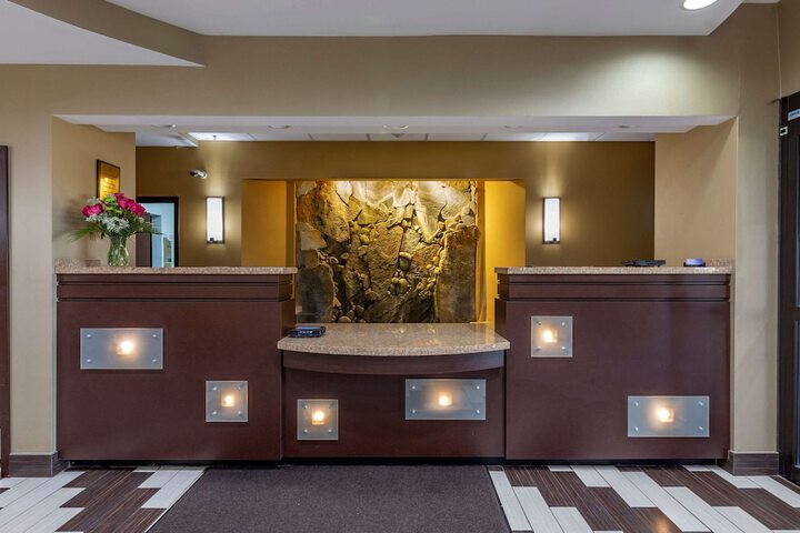 Hotel Interior 11 of 62
