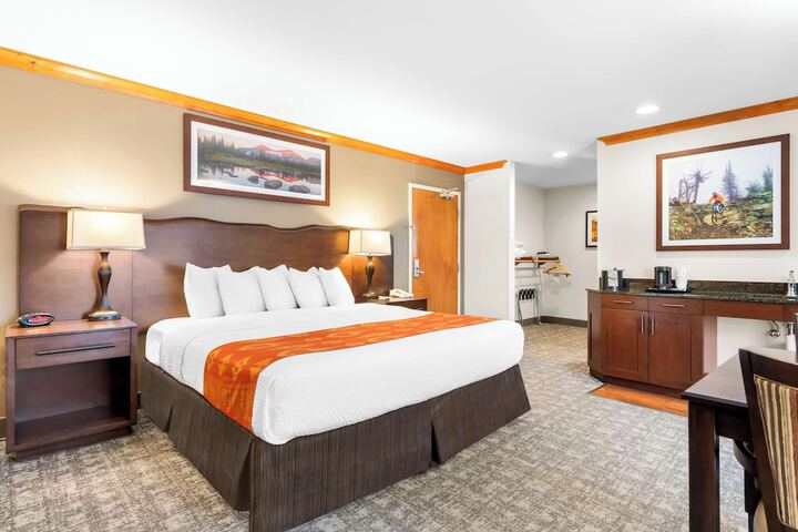 Best Western Rocky Mountain Lodge