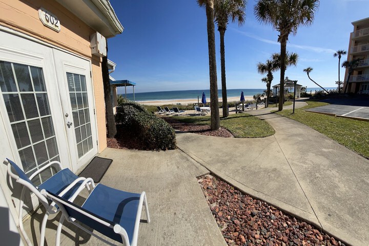 Coral Sands Inn