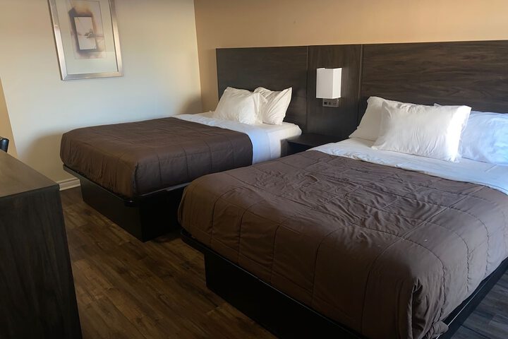 Room 20 of 39