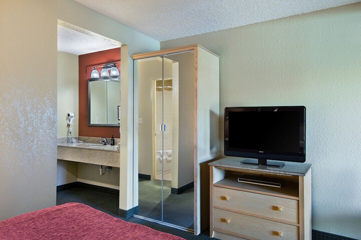 Room 14 of 54