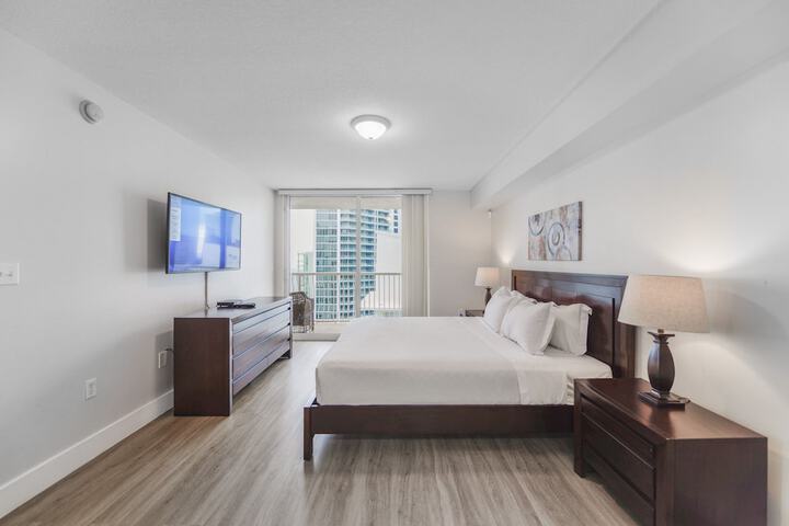 Room 173 of 265