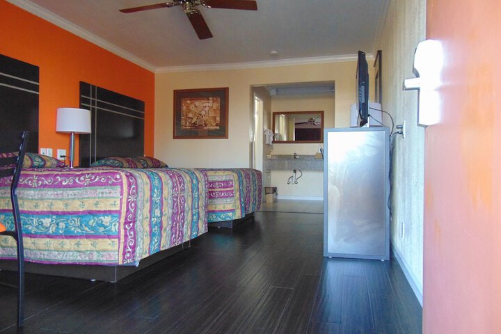 Room 22 of 33