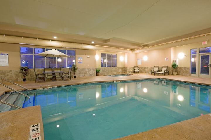 Pool 6 of 30