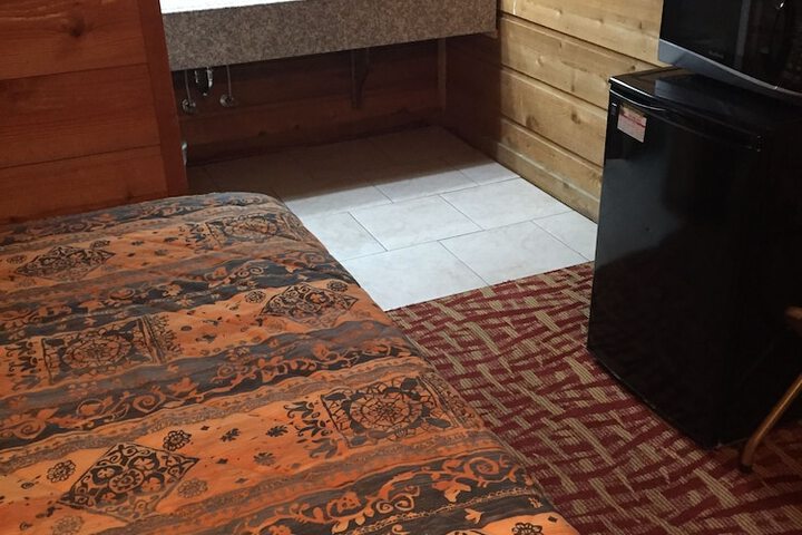 Room 27 of 31