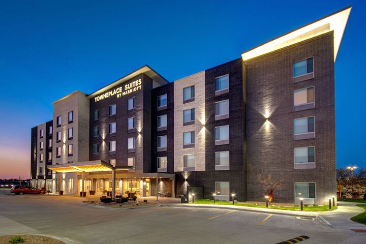 Hotel 3 of 35