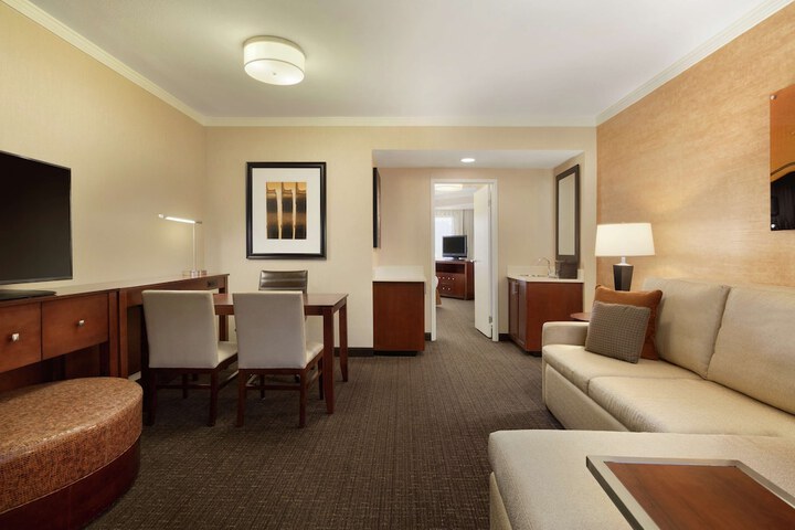 Room 56 of 103