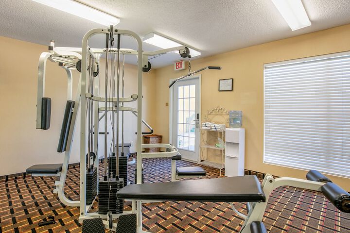Quality Inn Johnson City I-26 exit 17