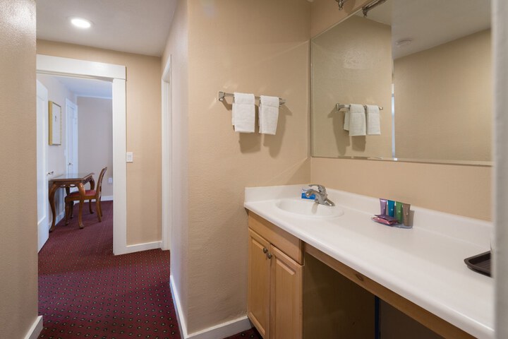 Room 31 of 58