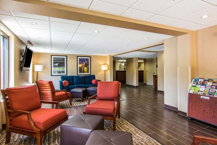 Hotel Interior 11 of 35