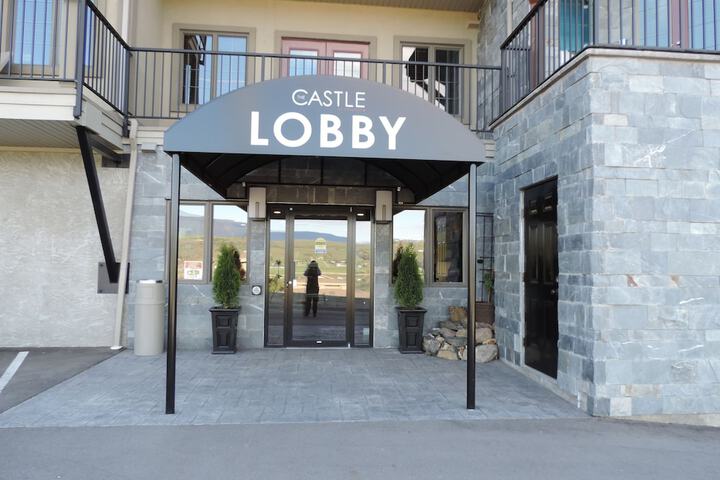 Hotel 4 of 34