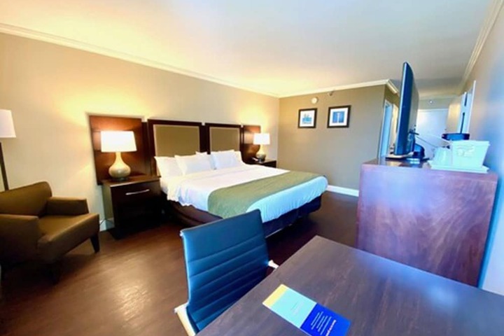 Comfort Inn Oceanside Deerfield Beach