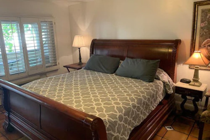 Room 20 of 52