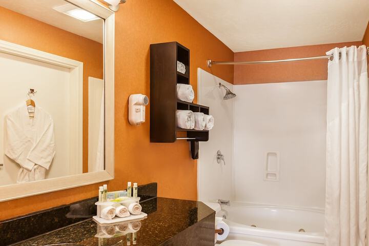 Holiday Inn Express Hotel & Suites San Jose-Morgan Hill by IHG