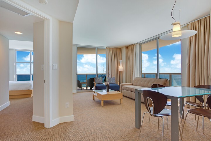 Room 75 of 119