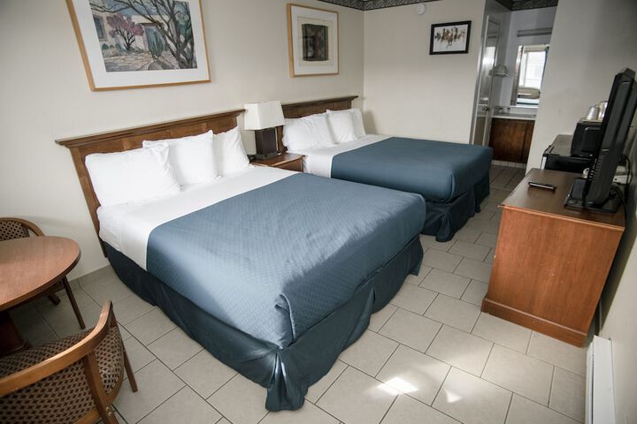 Room 20 of 31