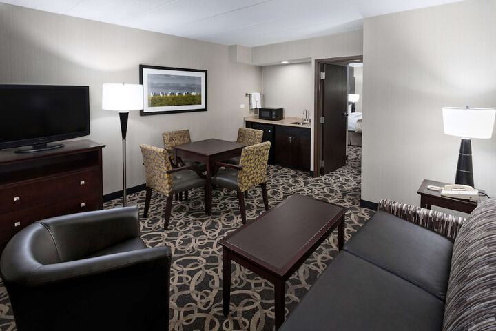 Room 7 of 30