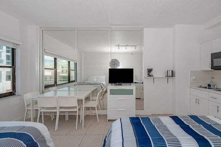 Room 215 of 278