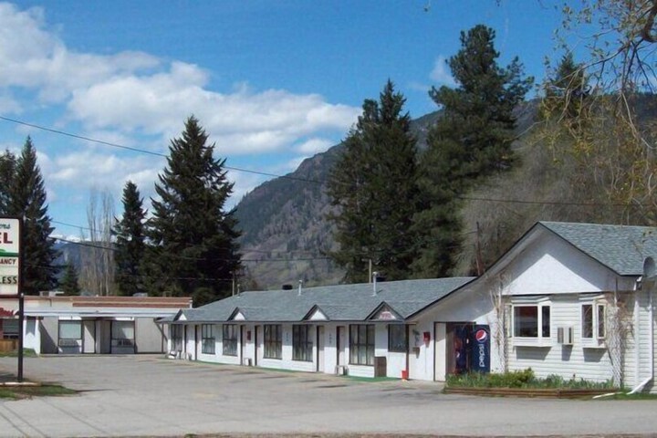 Twin Rivers Motel Castlegar