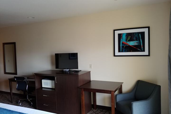 Room 15 of 28
