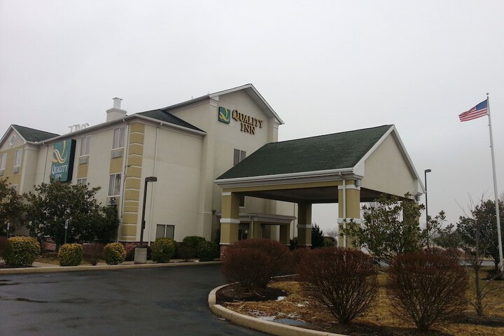 Hotel 4 of 41