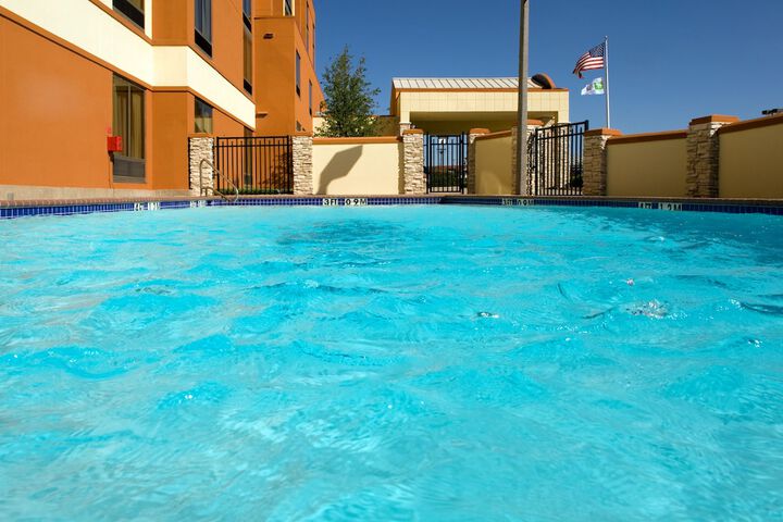 Pool 6 of 70