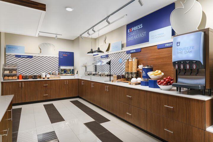 Holiday Inn Express & Suites Oakhurst - Yosemite Park Area by IHG