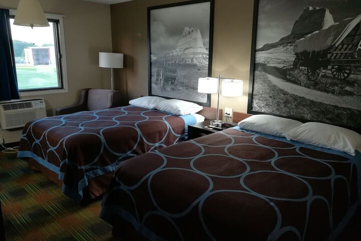 Super 8 by Wyndham Keokuk
