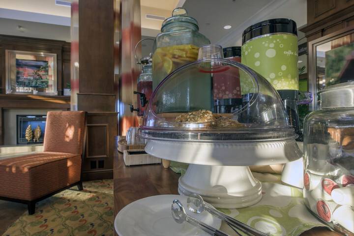 Hilton Garden Inn Devens Common