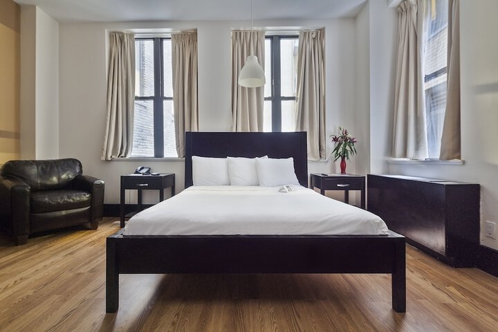 Room 20 of 37