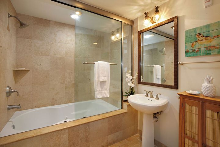 Waipouli Beach Resorts & Spa Kauai by OUTRIGGER