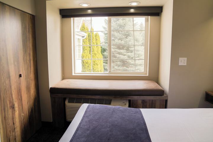 Hotel Ruby Ponderay / Sandpoint