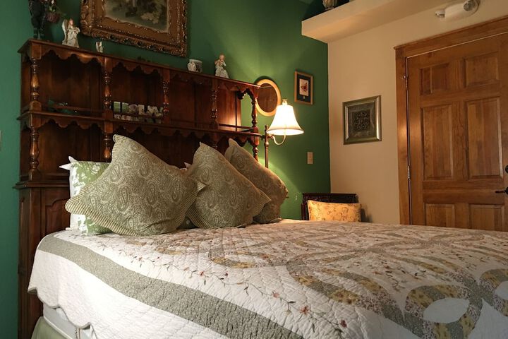 Room 195 of 289